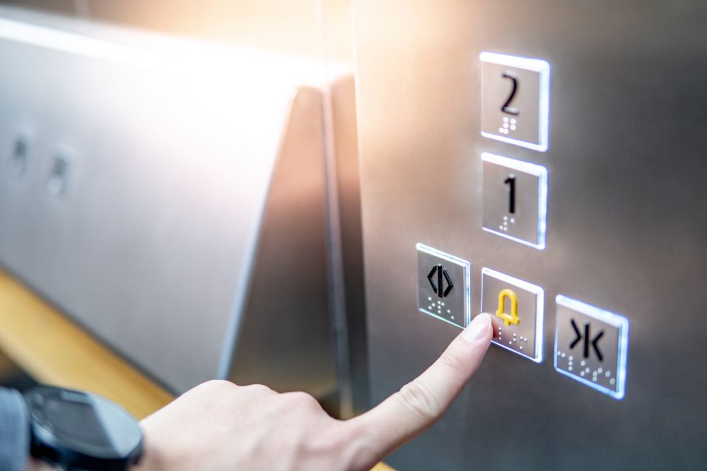 Mistakes to Avoid If You Get Stuck in an Elevator